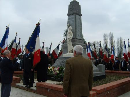 D�fil� en l'honneur des anciens combattants